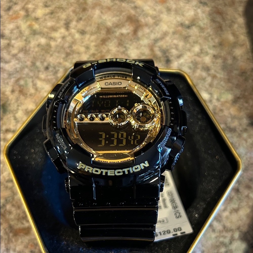 Casio Watch - Picture 3 of 7